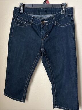 Women's Dark Blue Stretch Denim Capri Jeans